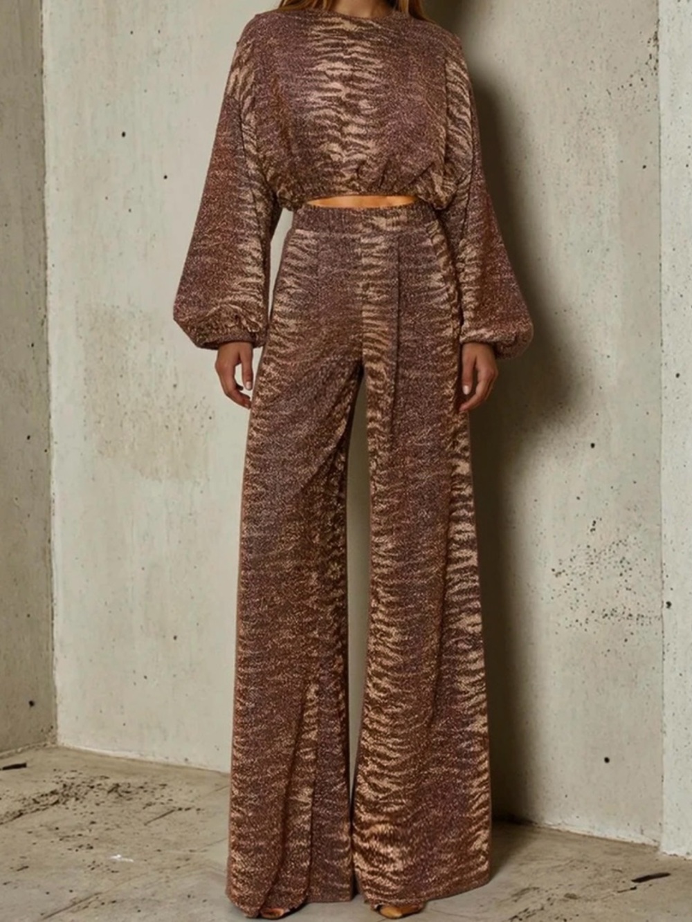 Women’s Wisteria Lane Metallic Tiger Print Palazzo Pants Set